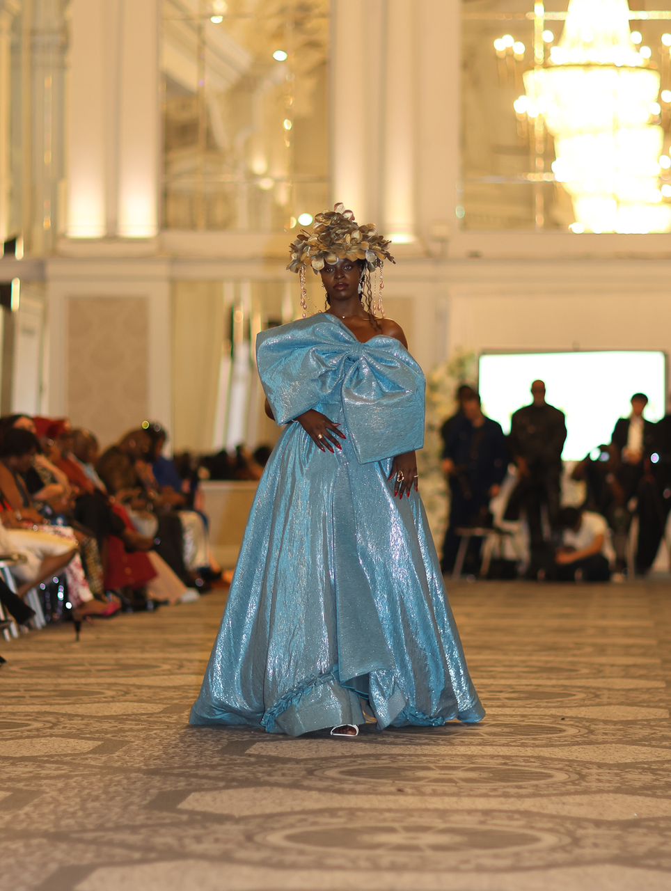 LFW 6