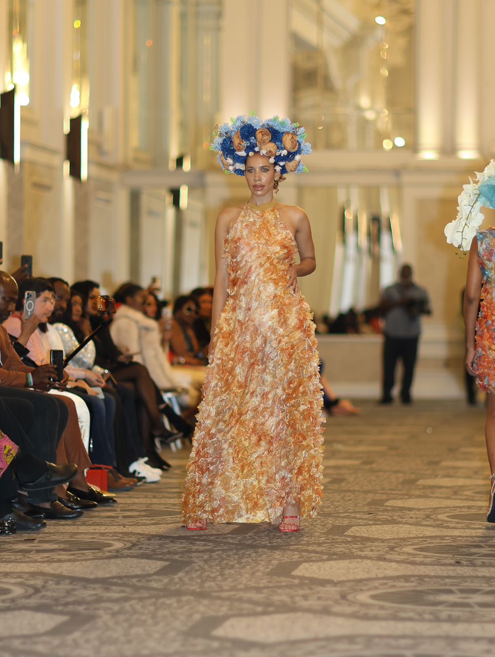 Poizn runway look 6