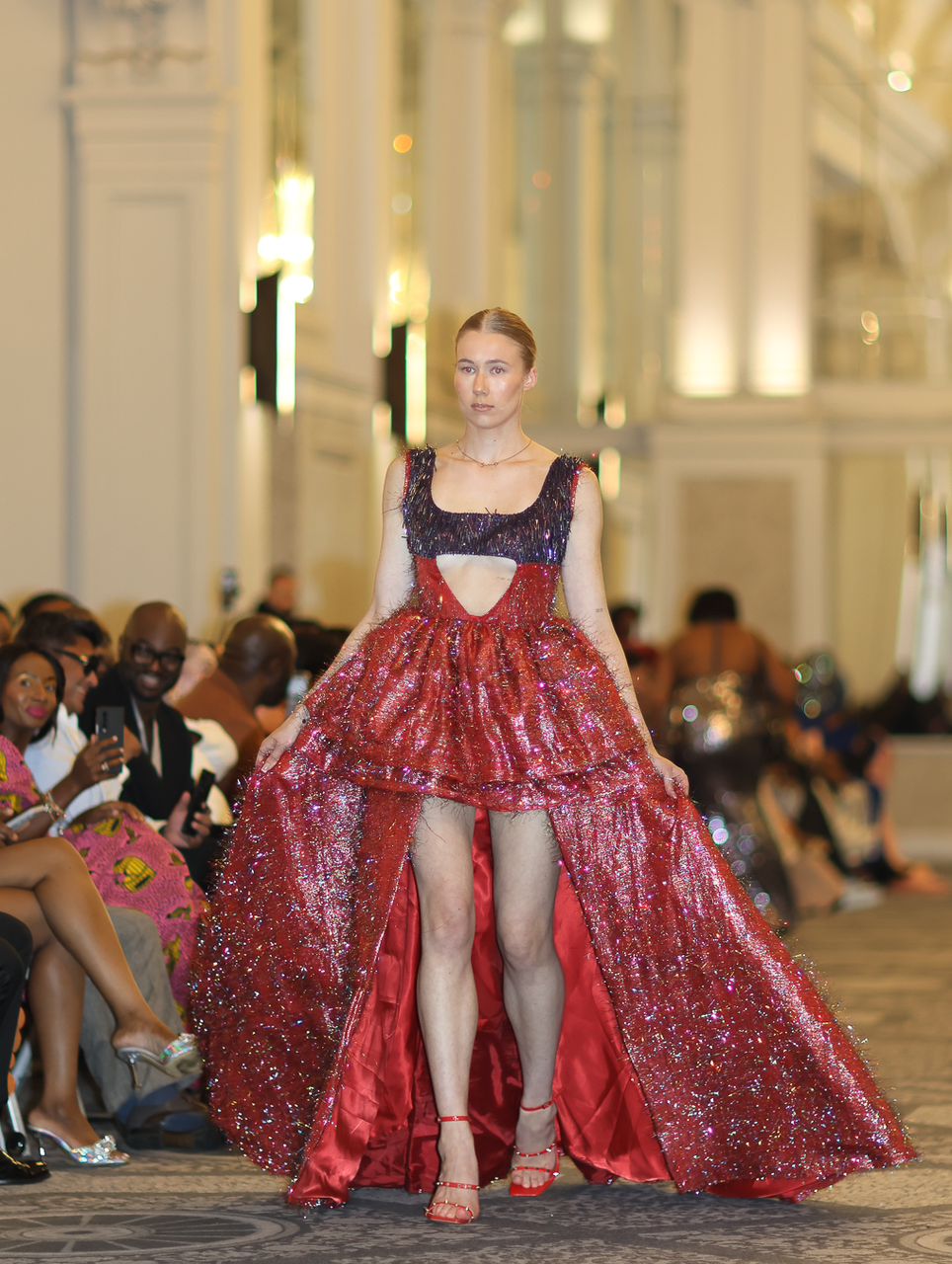 Poizn runway look 3